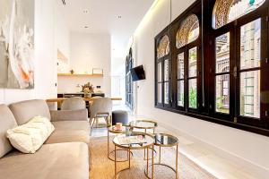 One-Bedroom Apartment (Without Terrace) room in Genteel Home Giralda