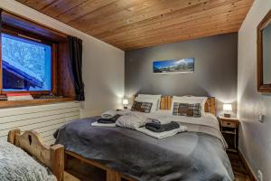 Triple Room with Private External Bathroom room in Chalet Tissières