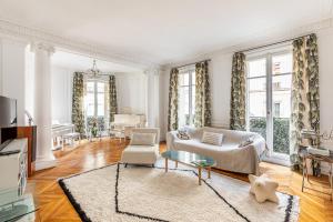 GuestReady - Luxurious apt in the heart of Paris