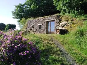 Les Troglogîtes - Commana