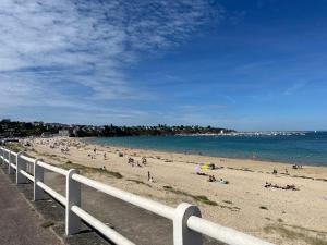 Appartements La Grande Plage : photos des chambres