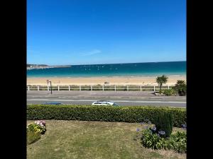 Appartements La Grande Plage : photos des chambres