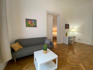 3 Bedrooms- Central Quarter Apartment