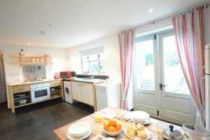 1 Grange Cottages, Westleton