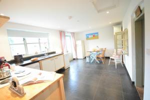 1 Grange Cottages, Westleton