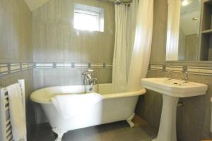 Robert Sadlers Studio