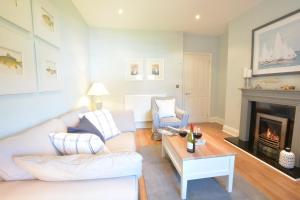 High Tide, Crabbe Street, Aldeburgh