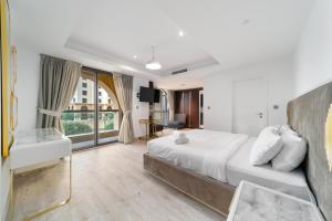 Elan Suites 5-Bedroom Beach Villa