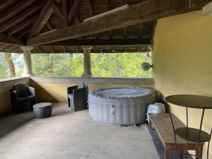 Maisons d'hotes Chateau du Donjon : Chambre Double avec Terrasse