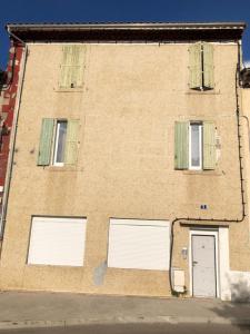 Appartements T2 entierement equipe et refait a neuf a 10mn Ales : photos des chambres