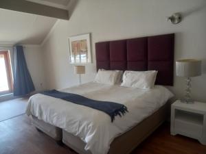 Mount Royal 29 - Large 1 bed with balcony