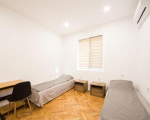 Aleks Sunrise -Top Center ,Sea Garden