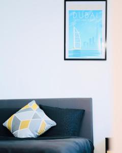 Appartements Bella Luna II - Elegant appartement centre ville - Parking gratuit - Wifi ultra rapide-Appareil Massage-Netflix-Jeu societe : photos des chambres