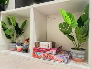 Cozy Newly Built and Cheerful 1-Bedroom Suite