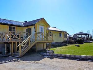 Peaceful stay near Orust Forest