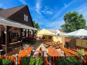 Penzion Český Dvůr - Mirošov