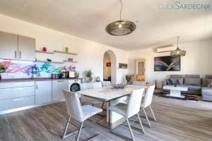 Tudor Flat sea view with WiFi unlimited, next to the sea