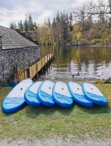 Bank Chambers in Bowness with Hot Tub and Lake Access