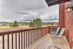 Near Lake Granby Grand Lake Townhome with Views