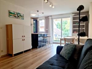 Appartements Appartement avec piscine - Beaune like Home : photos des chambres