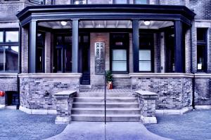 The Dubbel Dutch - Ubytování bez kategorie ve městě Milwaukee