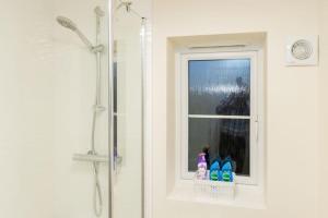 Cozy 3 bed Sasha house in Beeston Nottingham