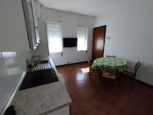 Ospedaletti bilocale a due passi dal mare - أوسبيداليتي