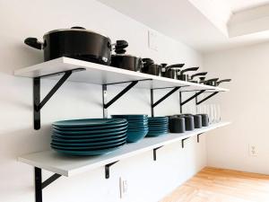 Riverwalk Retreat: Spacious, Hot tub, near Autzen