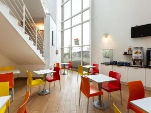 Hôtel F1 Reims Tinqueux - 埃佩尔奈