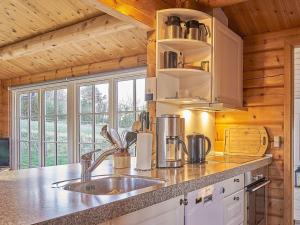 Panoramic Log Cabin in Sandvig-By Traum