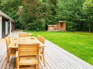 10 person holiday home in Ry-By Traum