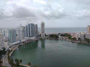 "LOW COST" Conquistador-Laguito