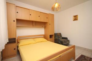 Apartments by the sea Okrug Gornji, Ciovo - 8663