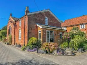 Chapel Cottage, Newbourne - Newbourn