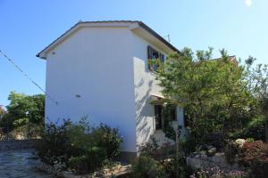 Apartments with a parking space Punta kriza, Cres - 383 
