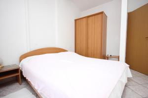 Apartments with parking space Punta kriza, Cres - 383