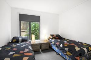 Apartment 36 Pacific Apartments