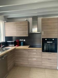 Maisons de vacances F3 meuble 47m2 surface au sol : photos des chambres