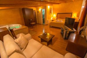 Suite room in Hotel Chris