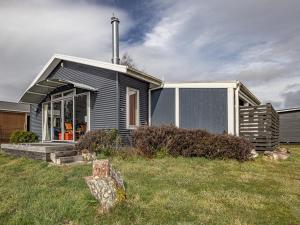 Alpine Way Cottage - Ohakune Holiday Home