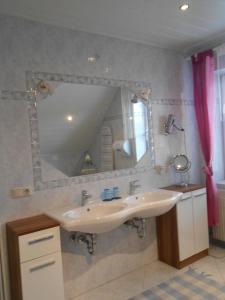 Privatzimmer Haus Gschweitl