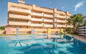 obrázek - Awesome Apartment In Motril With Outdoor Swimming Pool, Wifi And 2 Bedrooms