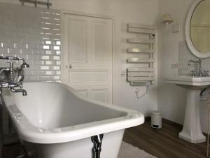 Maisons d'hotes Les Dames de Saint Florent : photos des chambres