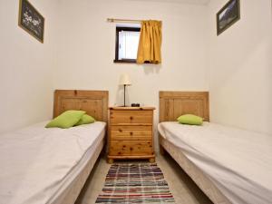 Appartements Bel appartement lumineux avec balcon, proche pistes et commerces a Chamrousse - FR-1-549-34 : photos des chambres