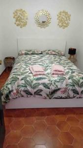 Gran casa con balcón para grupos en centro histórico