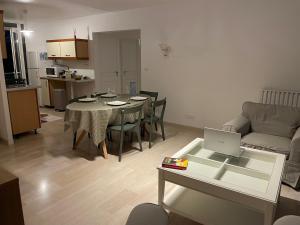 Appartement les pieds dans leau