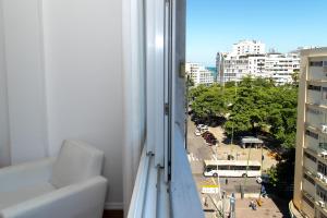 ELEGANT STUDIO VISTA LATERAL MAR IPANEMA BEST LOCATlON