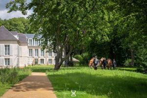 Hotels Le Grand Pavillon Chantilly : photos des chambres