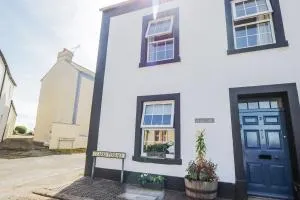 3 Clarks Terrace - Mawbray