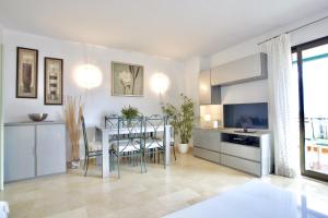 Apartamento Primera Linea Urb Playa Grande
